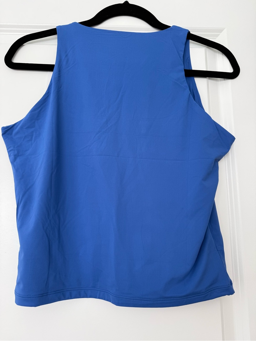 Sleeveless High-Neck Crop Tank Top — Blue - Picture 4 of 4